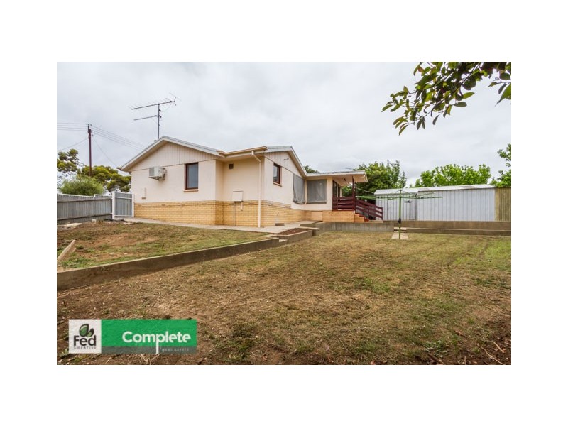 … Hayes Crescent, Mount Gambier SA 5290