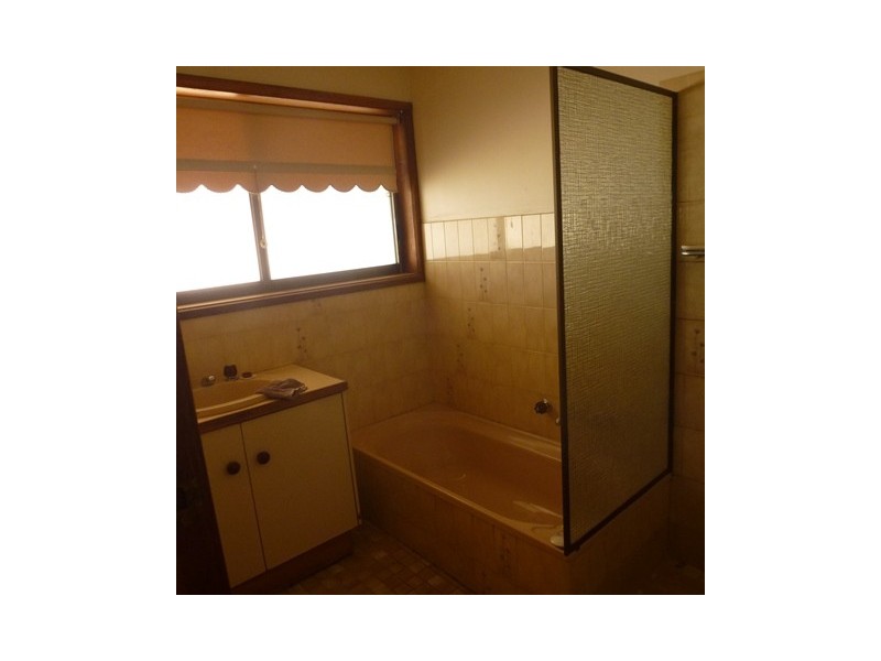 5 Tenison Drive, Mount Gambier SA 5290