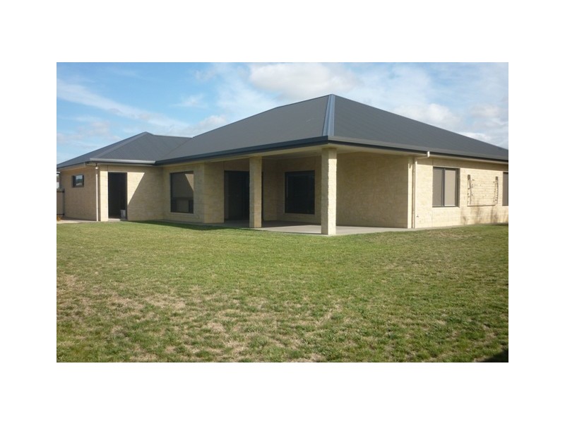 5 Silverbrook Avenue, Mount Gambier SA 5290