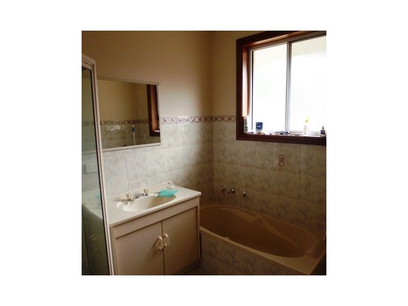 4/75-77 Penola Road, Mount Gambier SA 5290