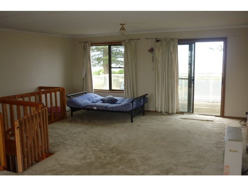 19 Sea Parade., Port Macdonnell SA 5291