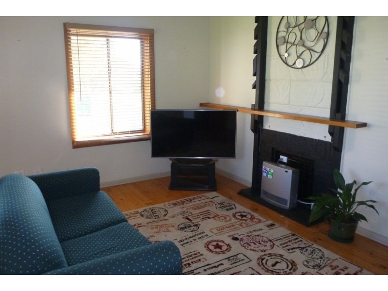 49 Lake Terrace East, Mount Gambier SA 5290