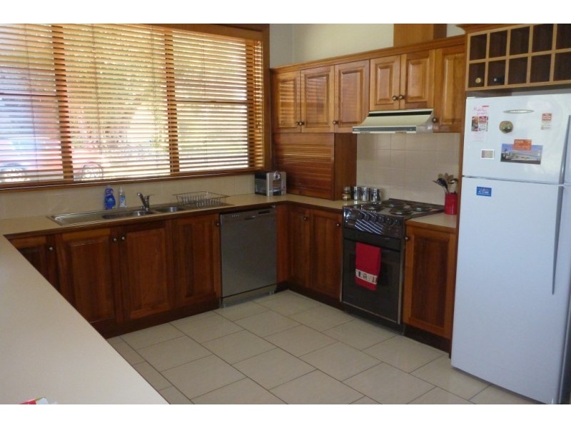 25 Doughty Street, Mount Gambier SA 5290