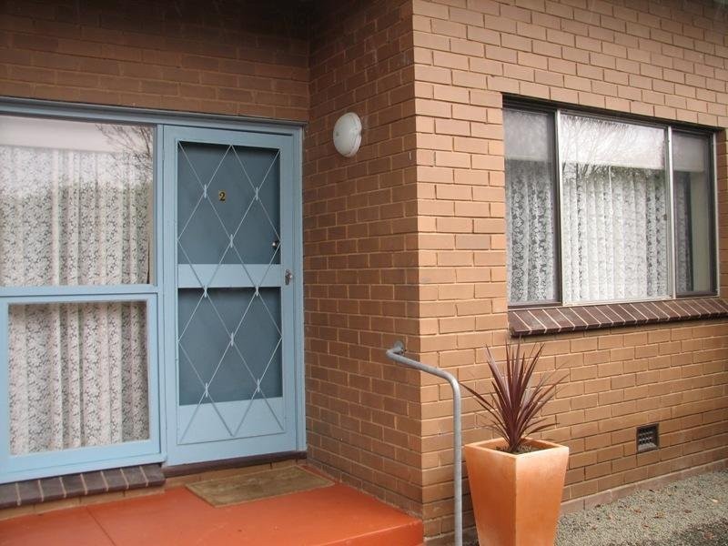 2/21-23 Maxwell Street, Kyneton VIC 3444