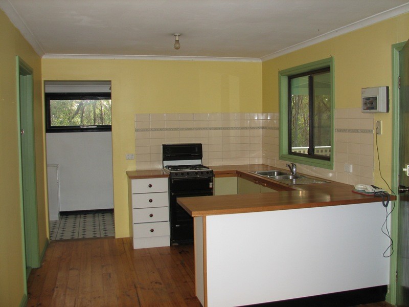 11 William Track, Glenlyon VIC 3461