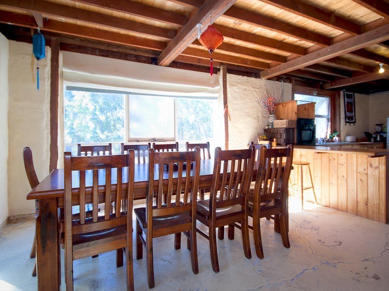 10 Nalya Court, Drummond VIC 3461