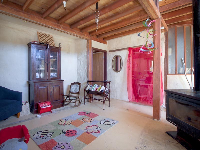 10 Nalya Court, Drummond VIC 3461