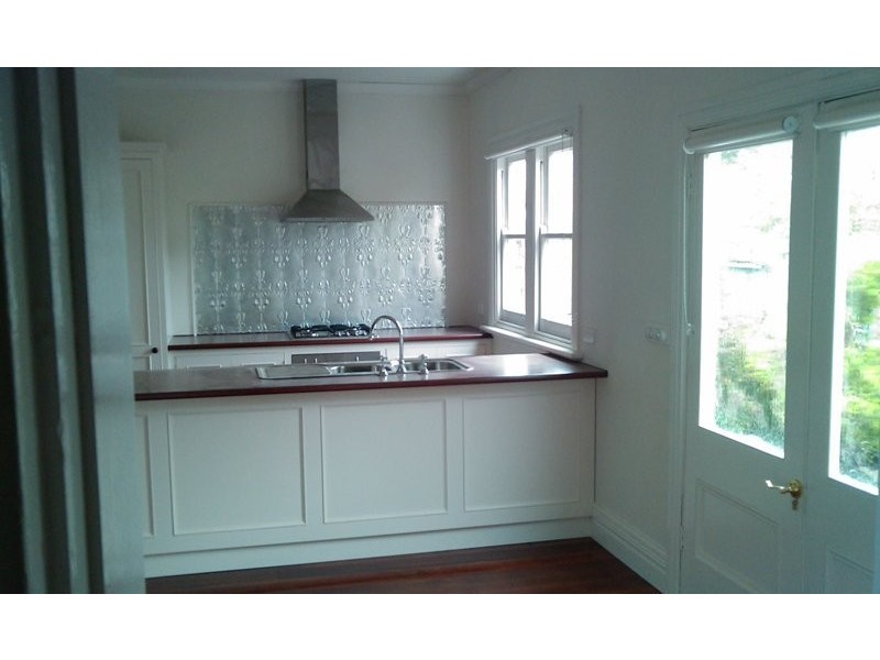 9 Simpson Street, Kyneton VIC 3444