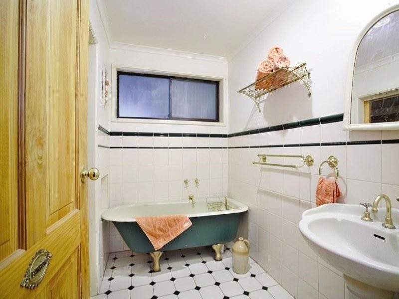 1375 Kyneton-Heathcote Road, Mia Mia VIC 3444