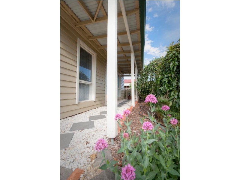 42 Lauriston Street, Kyneton VIC 3444
