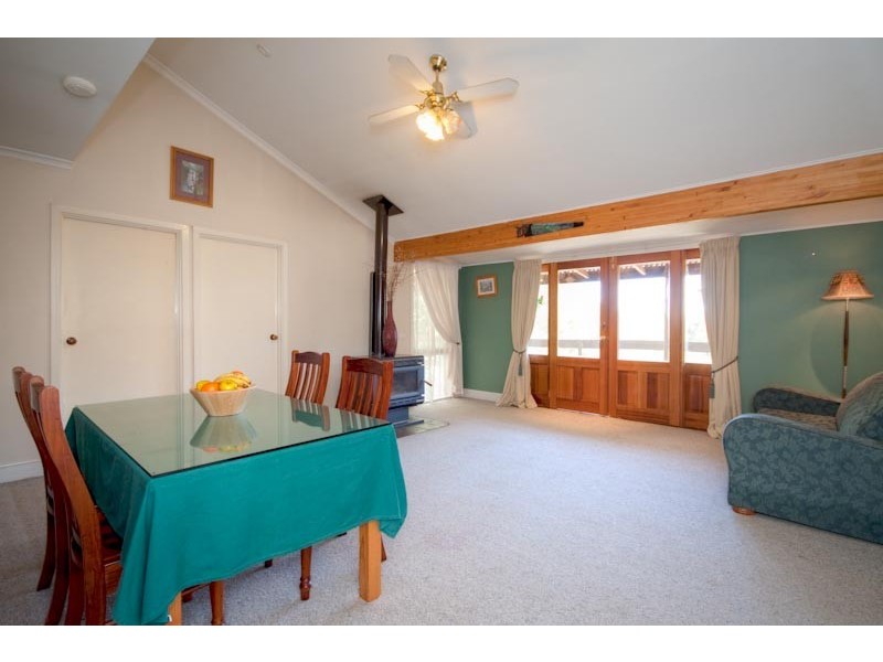 9 The Ridge Track, Kyneton VIC 3444