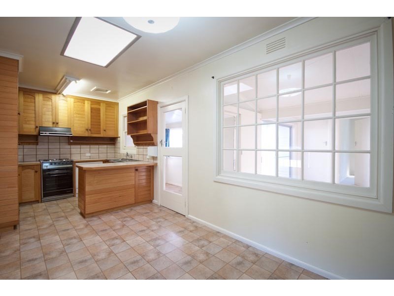 17 Sturt Street, Kyneton VIC 3444