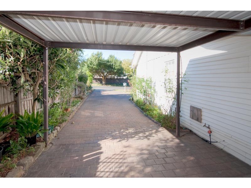 17 Sturt Street, Kyneton VIC 3444