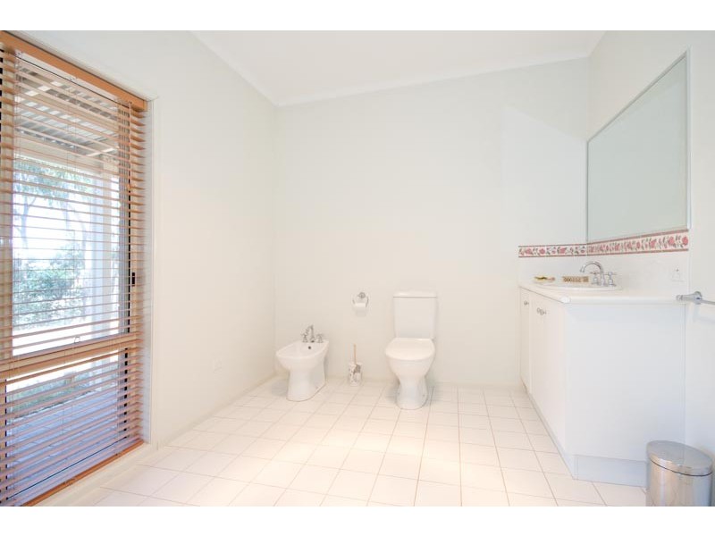 66 Hunters Lane, Kyneton VIC 3444