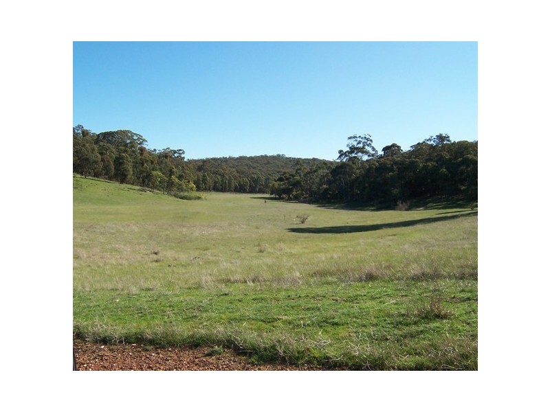 66 Hunters Lane, Kyneton VIC 3444