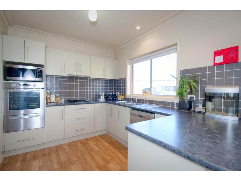 17 Fryes Road, Elphinstone VIC 3448
