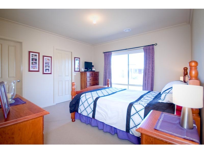 17 Fryes Road, Elphinstone VIC 3448