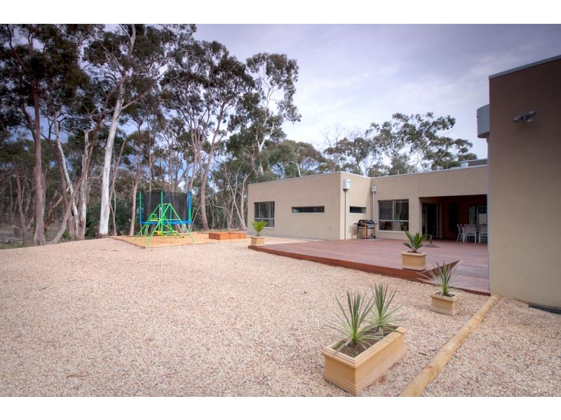 1 Leared Drive, Kyneton VIC 3444