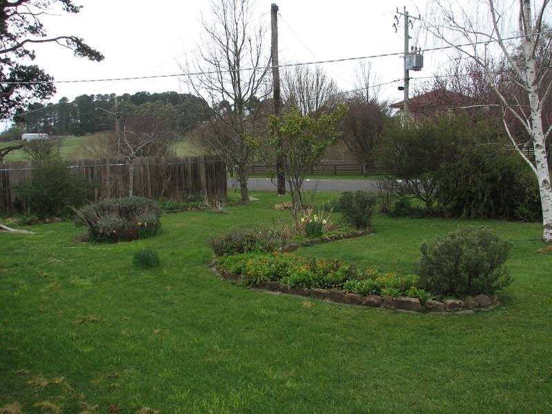 73 Powlett Street, Kyneton VIC 3444