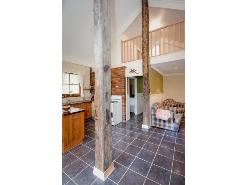 39 William Track, Kyneton VIC 3444