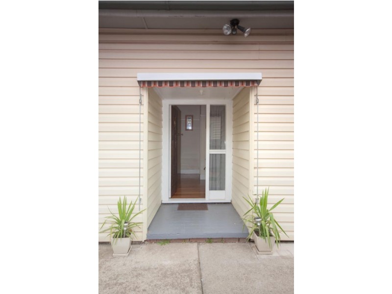 10 Yaldwyn Street East, Kyneton VIC 3444