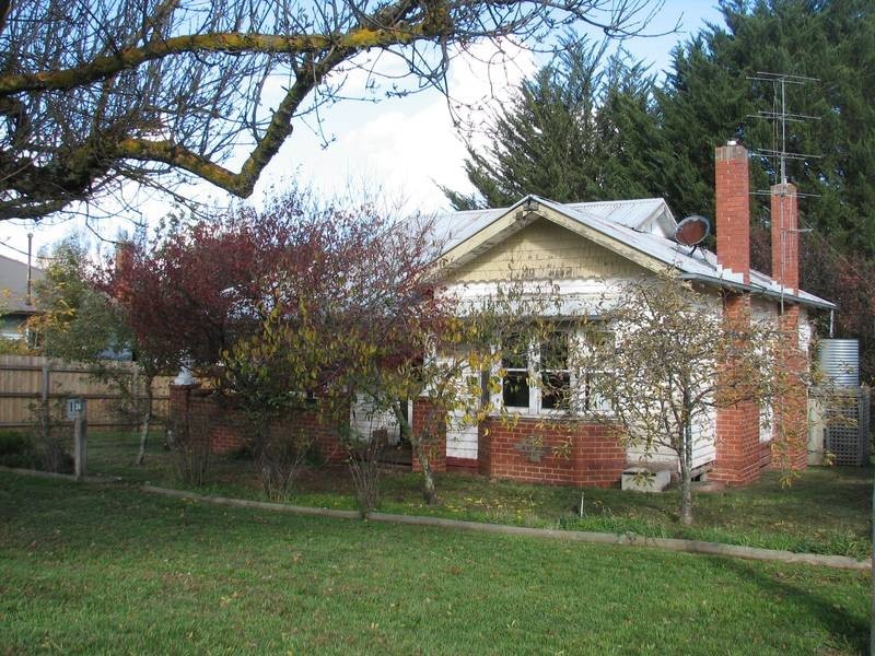 24 Maxwell Street, Kyneton VIC 3444