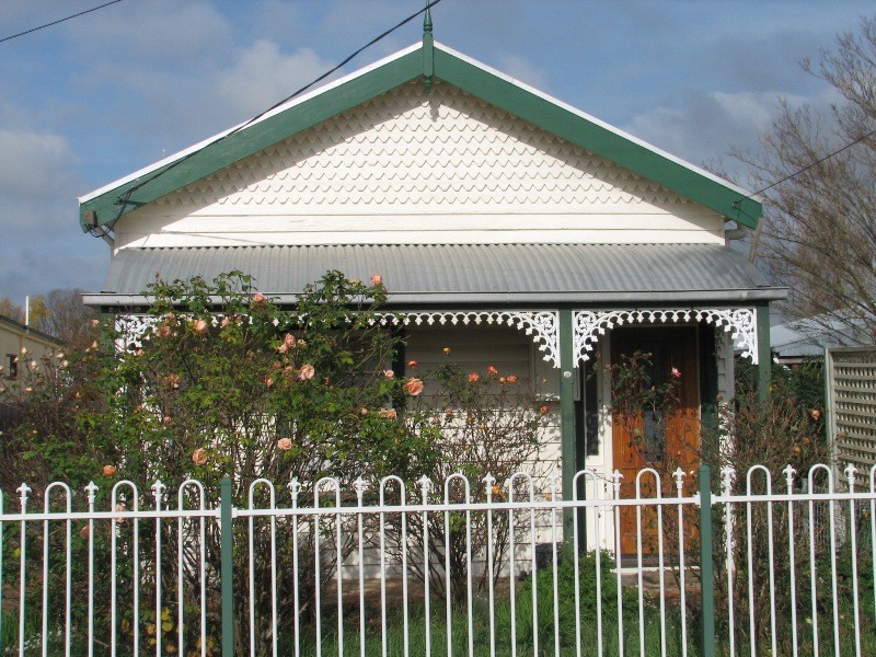 20 Bodkin Street, Kyneton VIC 3444