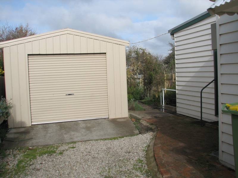 20 Bodkin Street, Kyneton VIC 3444