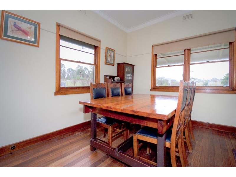 131-133 High Street, Taradale VIC 3447