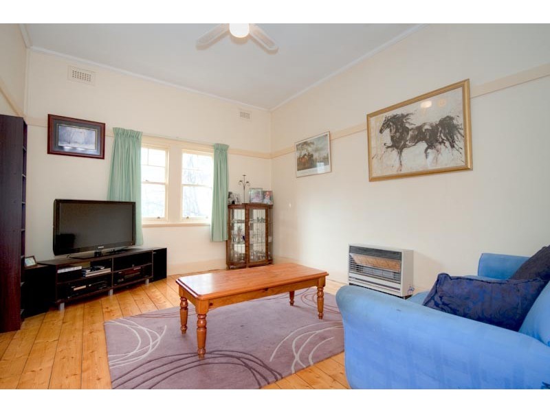 3 Mair Street, Kyneton VIC 3444