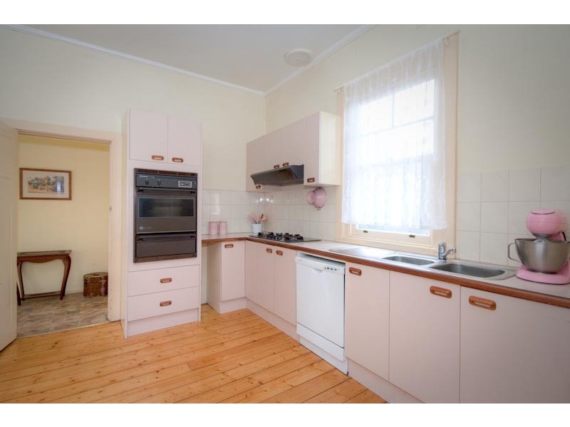 3 Mair Street, Kyneton VIC 3444