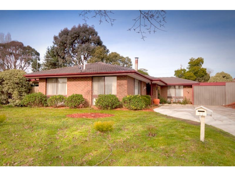 11 Beauchamp Street, Kyneton VIC 3444