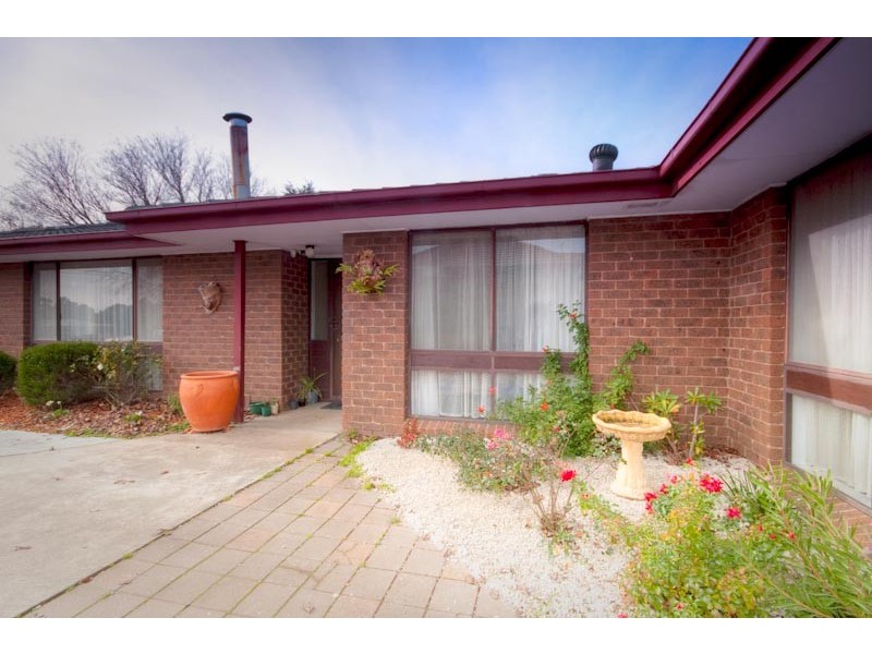 11 Beauchamp Street, Kyneton VIC 3444