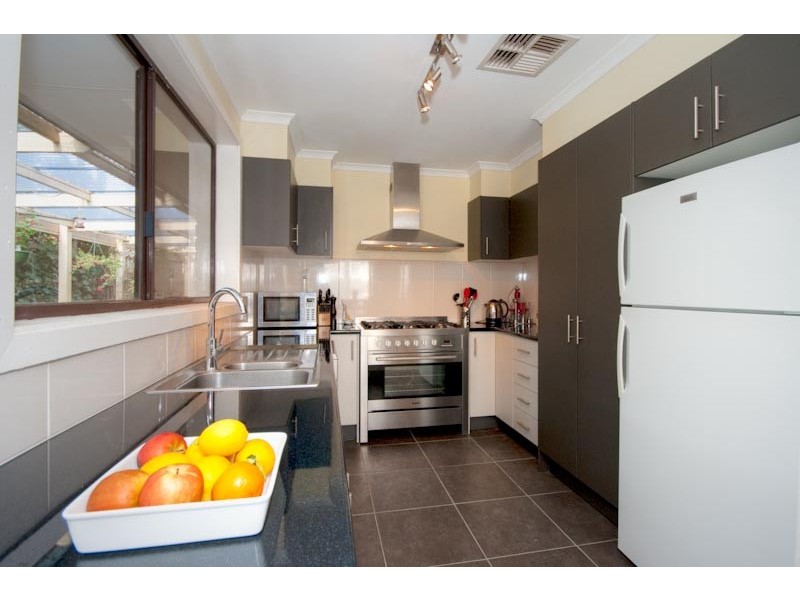 11 Beauchamp Street, Kyneton VIC 3444