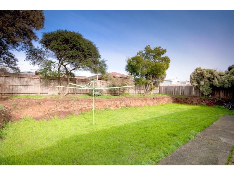 11 Beauchamp Street, Kyneton VIC 3444
