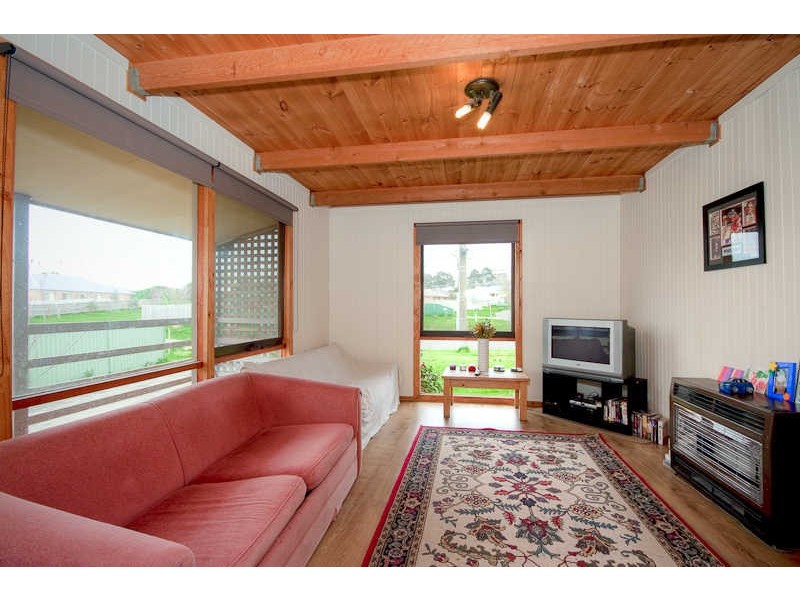 18 Windridge Way, Kyneton VIC 3444