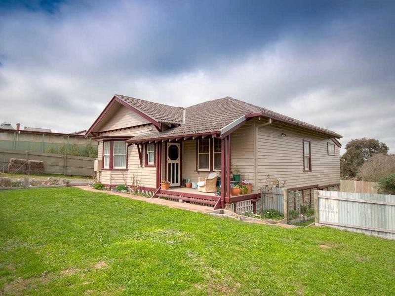 80 High Street, Kyneton VIC 3444