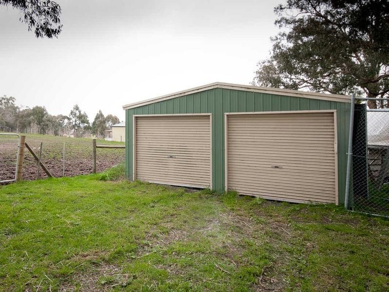 195 Baynton Road, Kyneton VIC 3444