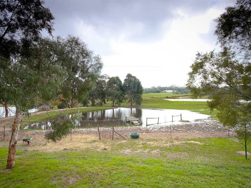 195 Baynton Road, Kyneton VIC 3444