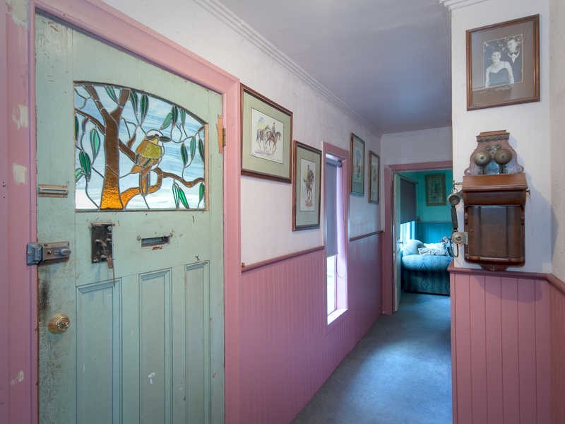 6 Bushmans Crescent, Drummond VIC 3461