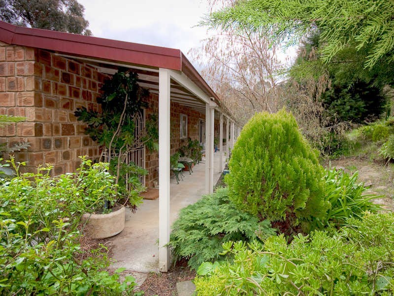 74 Kellett Road, Woodend VIC 3442