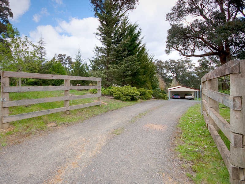 74 Kellett Road, Woodend VIC 3442