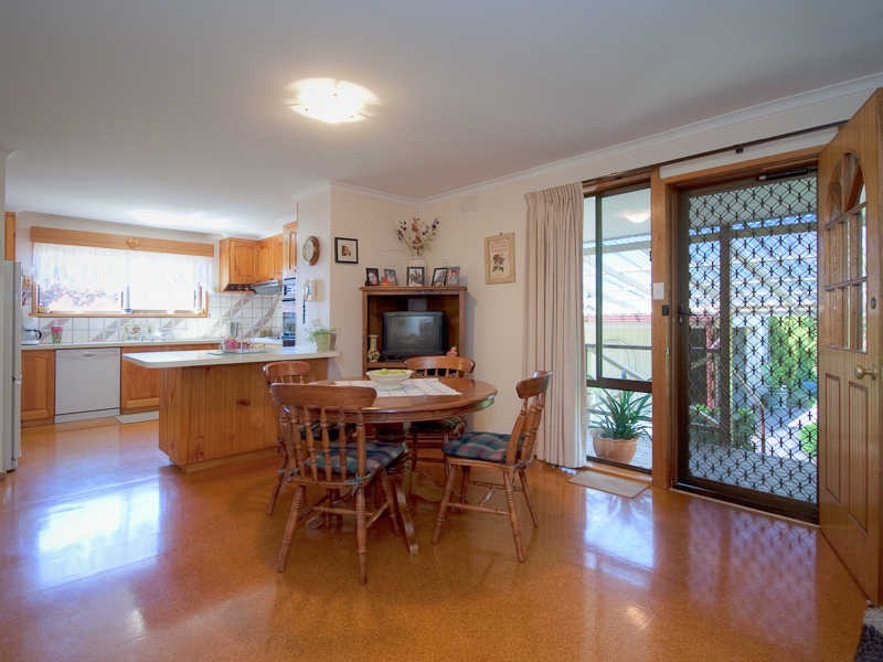 11 Campaspe Drive, Kyneton VIC 3444