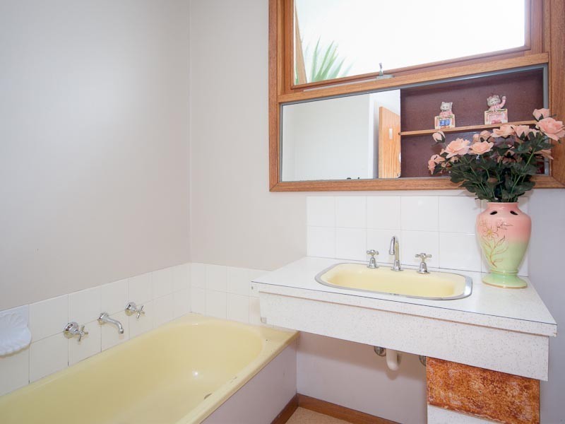 23 Hutton Street, Kyneton VIC 3444