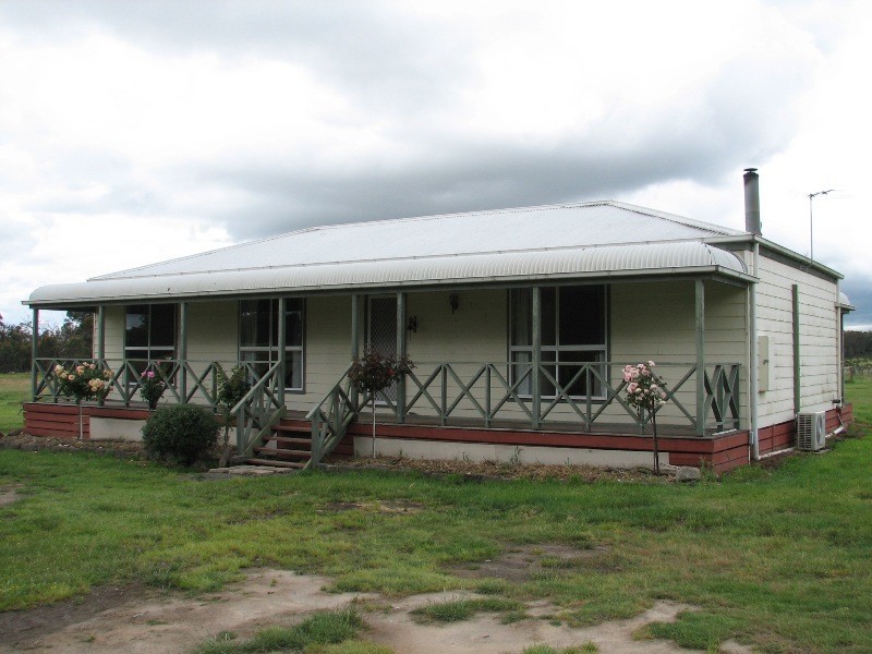105 McAlpine Road, Taradale VIC 3447
