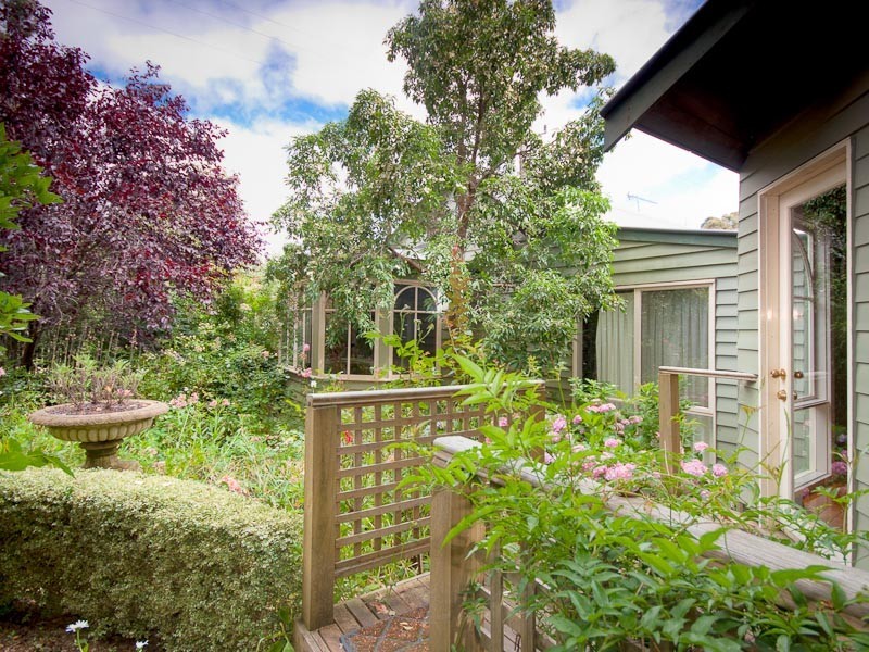5 Dickersons Lane, Kyneton VIC 3444