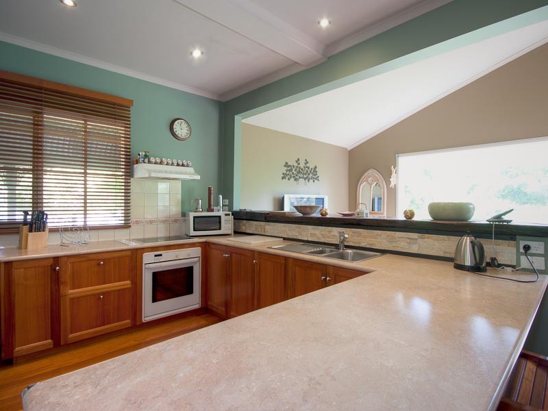 5 Dickersons Lane, Kyneton VIC 3444