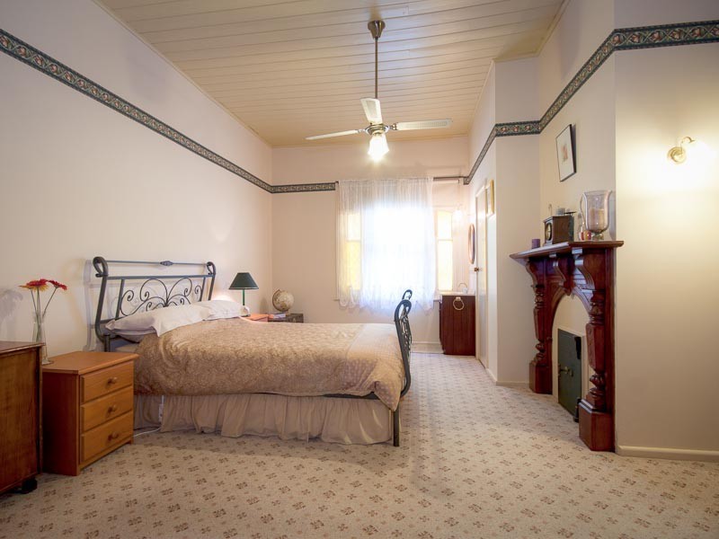 13 Bodkin Street, Kyneton VIC 3444