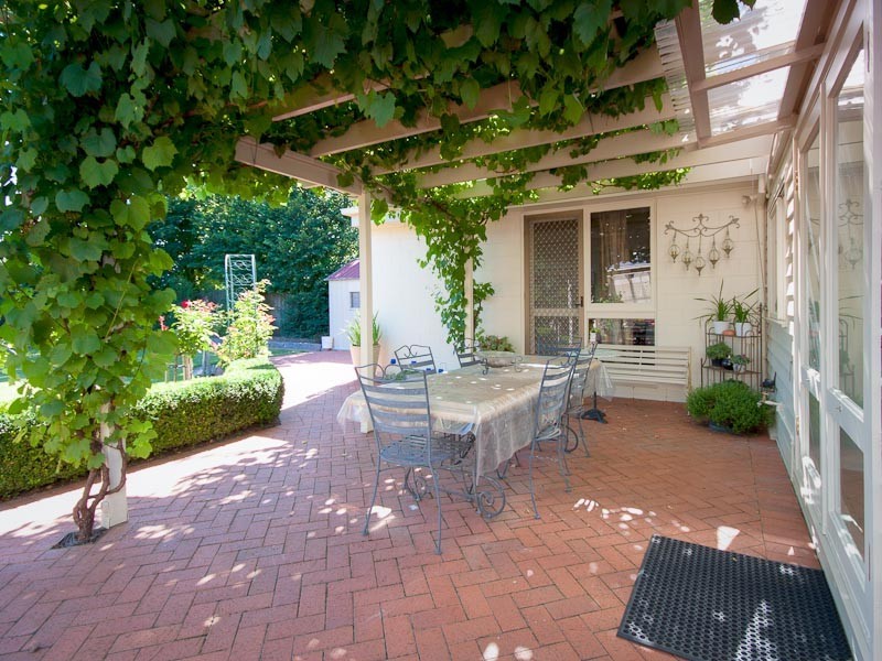 13 Bodkin Street, Kyneton VIC 3444