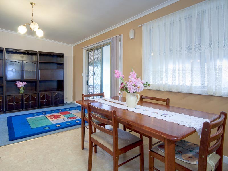 2 McCrae Street, Elphinstone VIC 3448